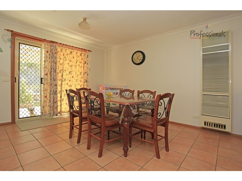 4 Tyrell  Court, West Wodonga VIC 3690