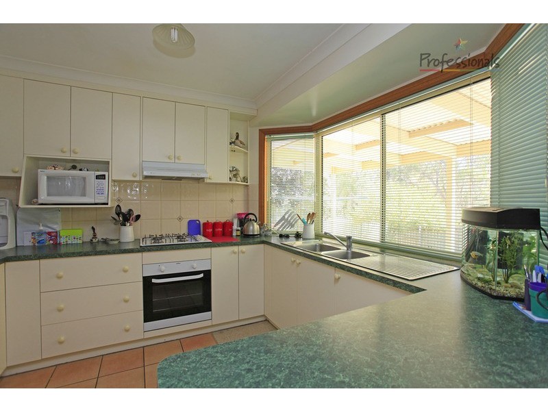 4 Tyrell  Court, West Wodonga VIC 3690