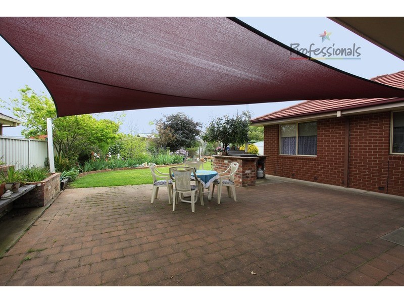 10 Palmers Road, Barnawartha VIC 3688