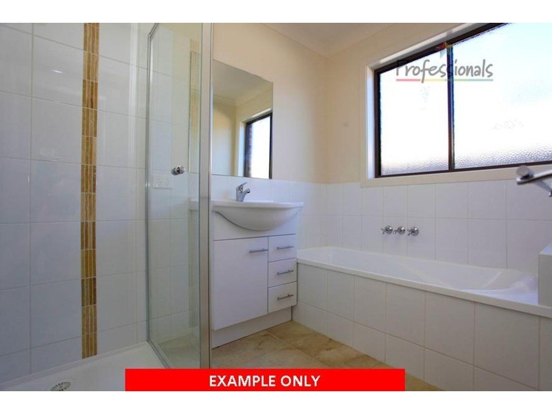 11 Riverside  Boulevard, Killara VIC 3691