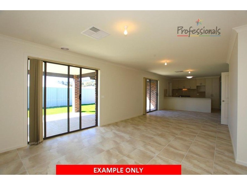 11 Riverside  Boulevard, Killara VIC 3691