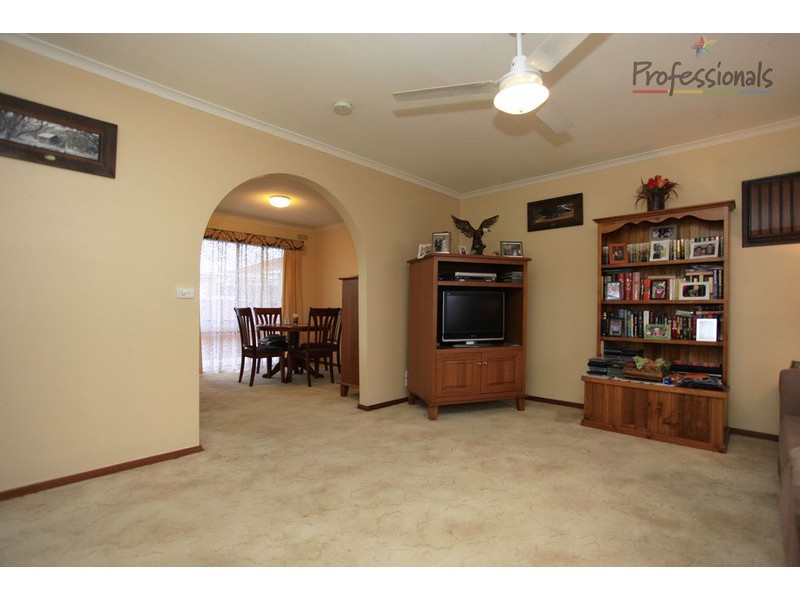 2/1 Wirilda Close, Wodonga VIC 3690