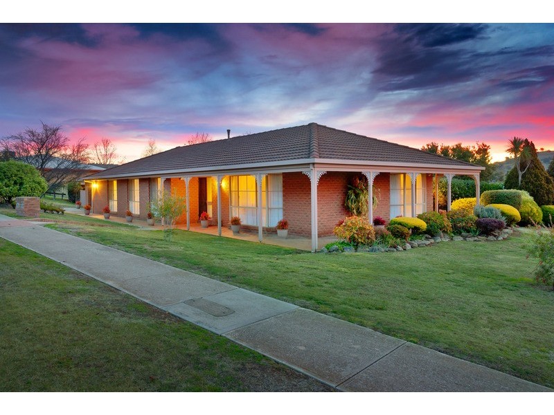 43 Sans Souci Drive, Wodonga VIC 3690
