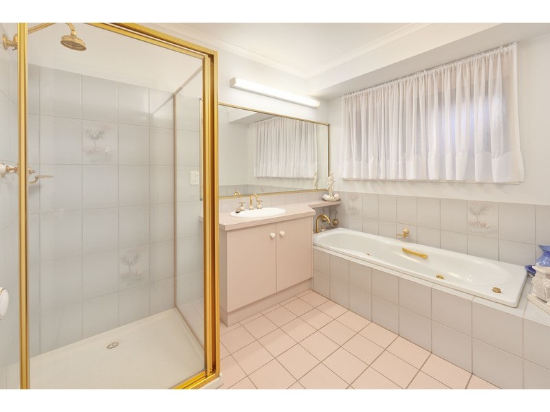 43 Sans Souci Drive, Wodonga VIC 3690