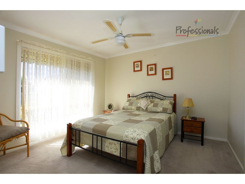 2 Lightwood  Drive, Wodonga VIC 3690