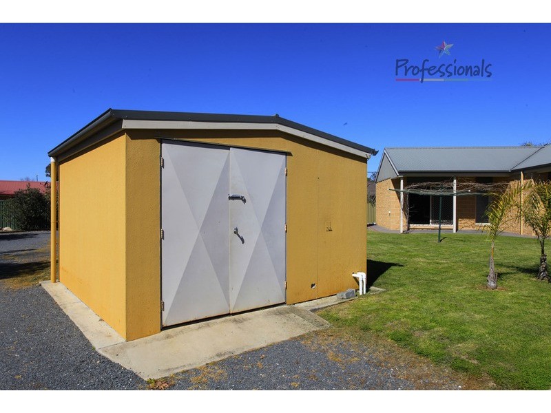 110 Mountford Crescent, East Albury NSW 2640