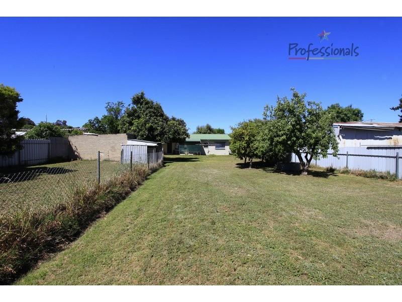 5 Kilgour Street, Chiltern VIC 3683