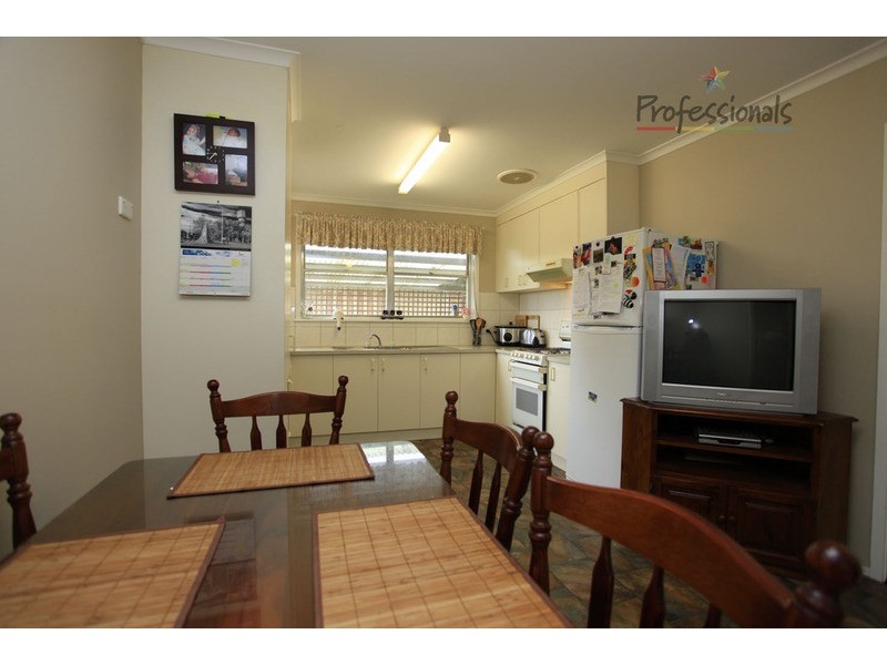 10 Prague Avenue, Wodonga VIC 3690