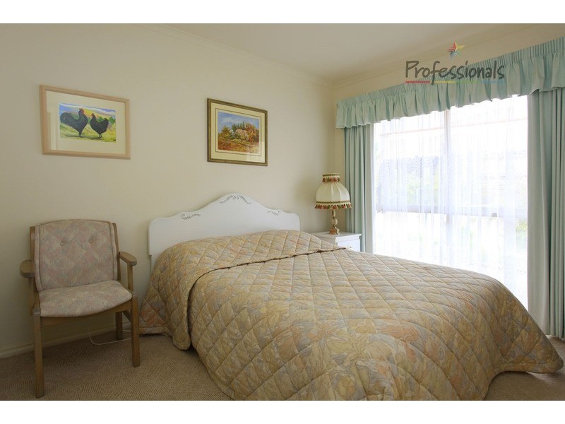 8 Jevington Drive, Wodonga VIC 3690