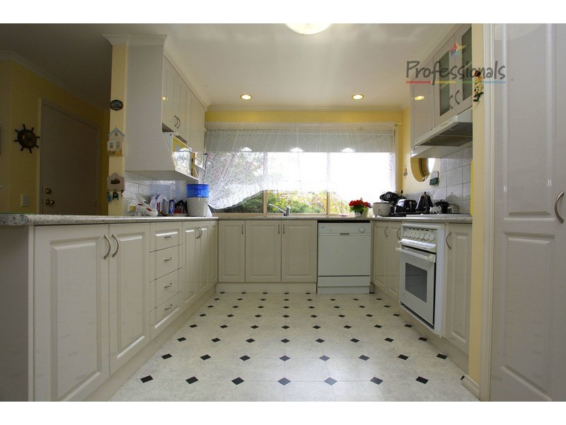 8 Jevington Drive, Wodonga VIC 3690