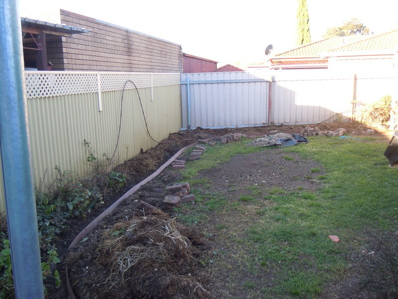 2/19 Roseland Road, West Wodonga VIC 3690