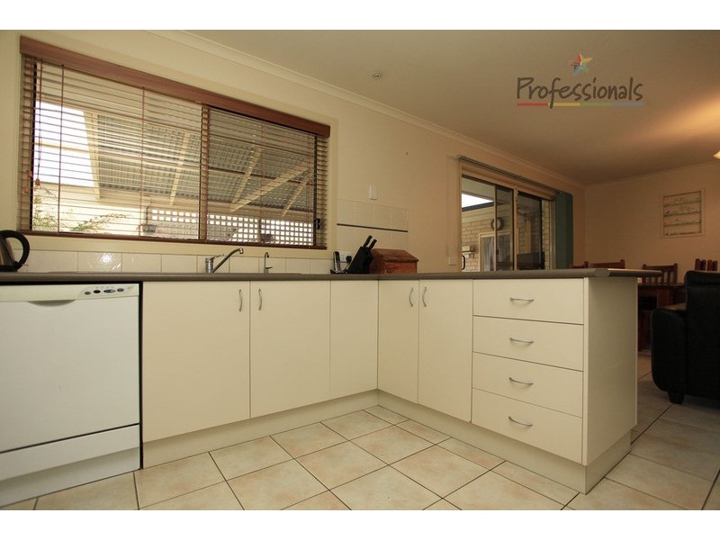 85 Barton Street, Wodonga VIC 3690