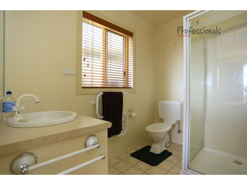 85 Barton Street, Wodonga VIC 3690