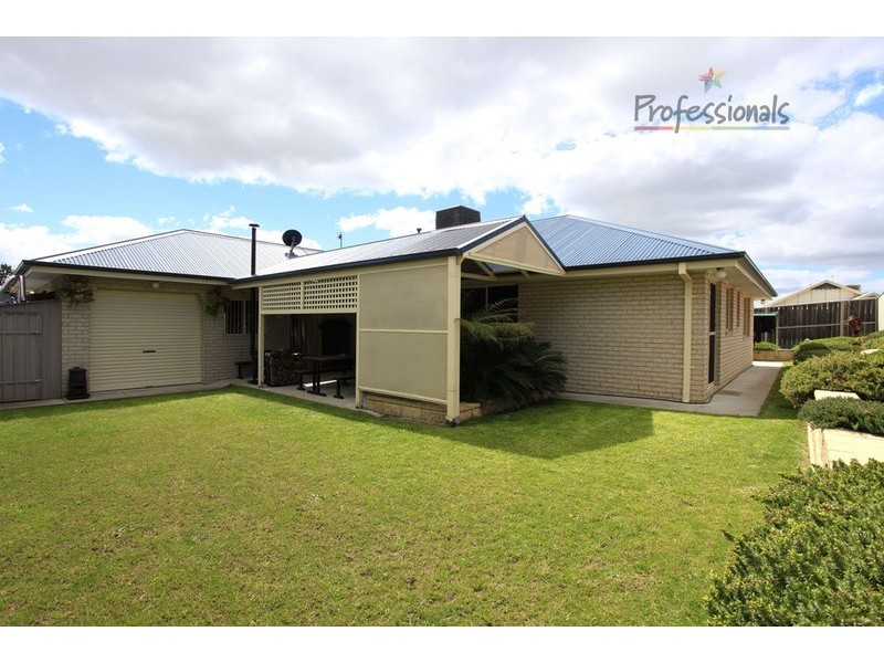 85 Barton Street, Wodonga VIC 3690