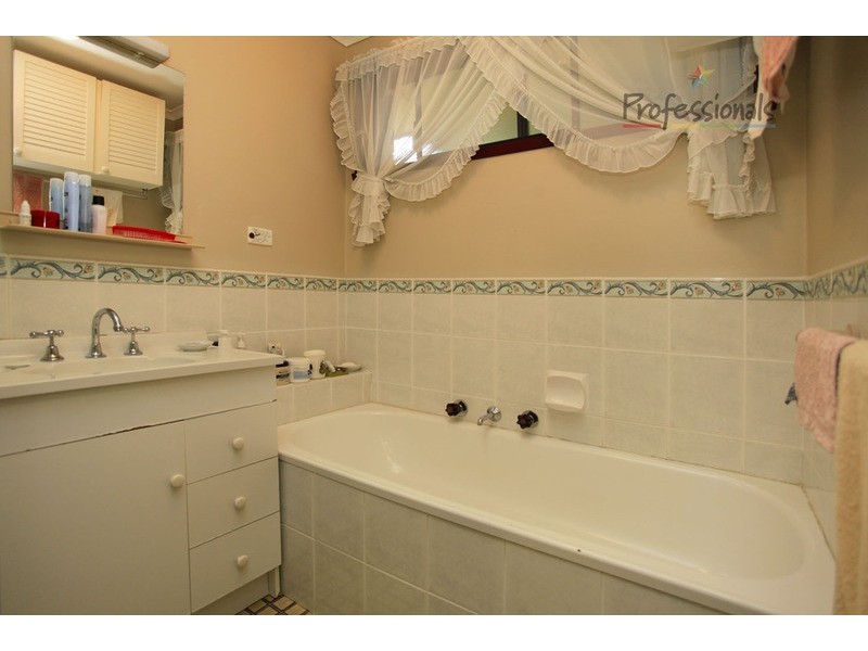 15 Jade Court, Wodonga VIC 3690