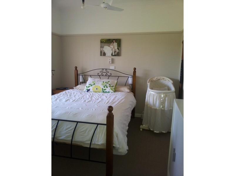 35 Charles  Street, Wodonga VIC 3690