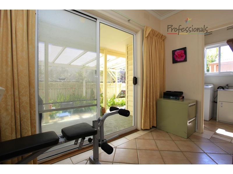 73 Mitchell  Street, Wodonga VIC 3690