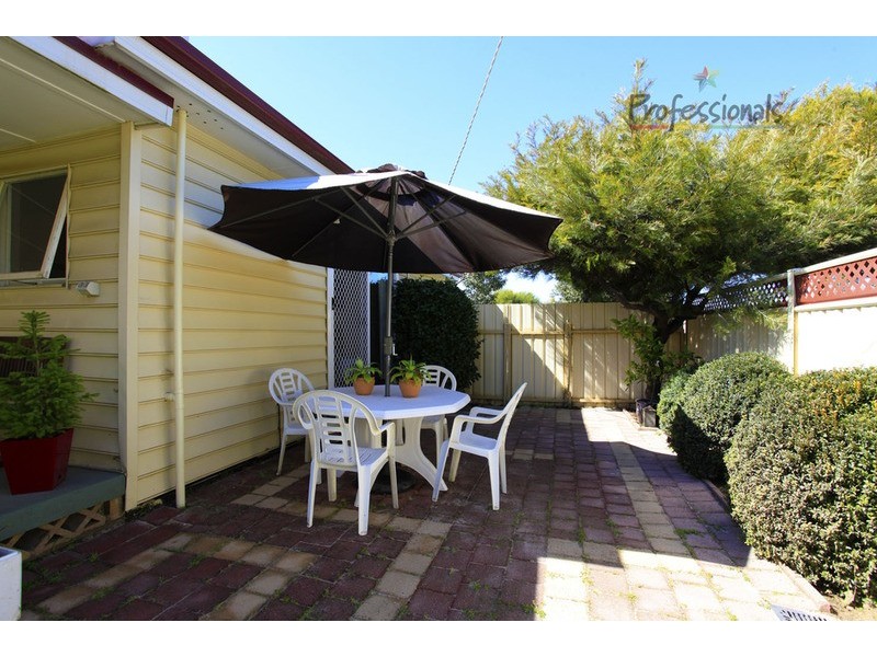 73 Mitchell  Street, Wodonga VIC 3690