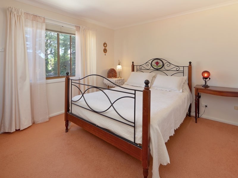 264 Desmond Street, Lavington NSW 2641
