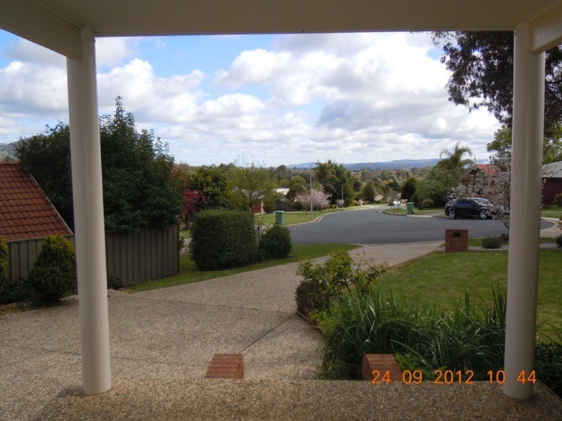 9 Stapleton  Court, Wodonga VIC 3690