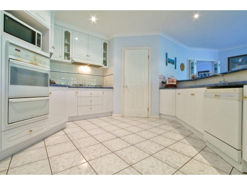 9 Stapleton  Court, Wodonga VIC 3690
