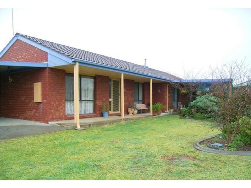 75 Mayfair Drive, Wodonga VIC 3690