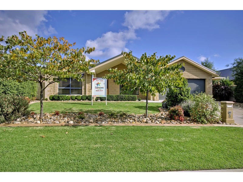 8 Dalton Avenue, Wodonga VIC 3690
