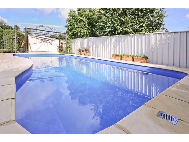 8 Dalton Avenue, Wodonga VIC 3690