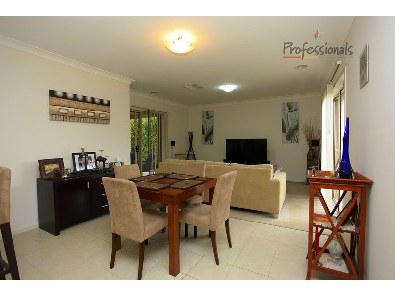 28 Dryandra Way, Thurgoona NSW 2640