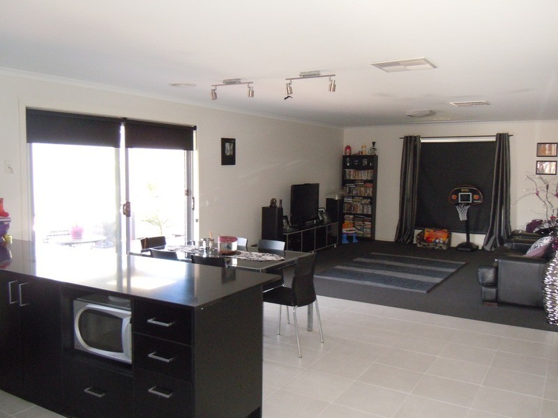 14 Nelson Court, Wodonga VIC 3690