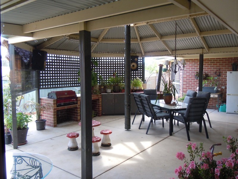 37 Sanctuary Boulevard, Wodonga VIC 3690