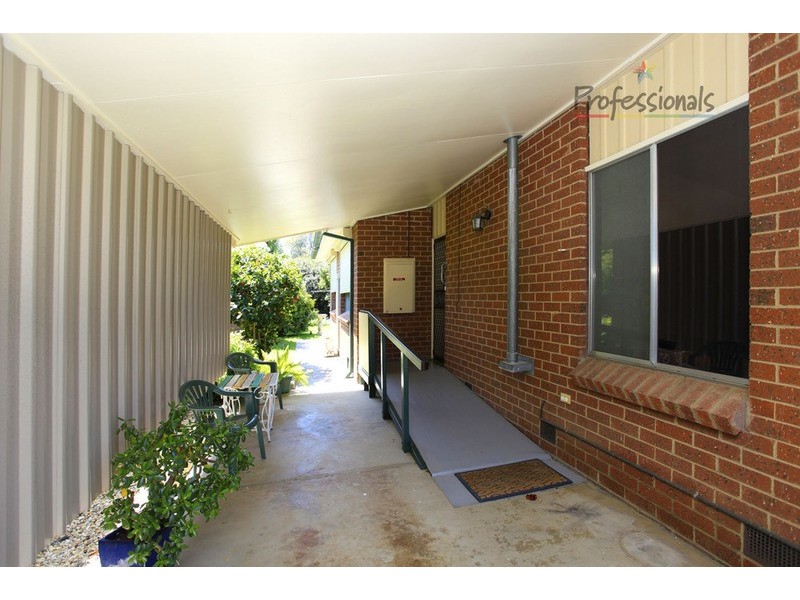 13 Burke  Street, Chiltern VIC 3683