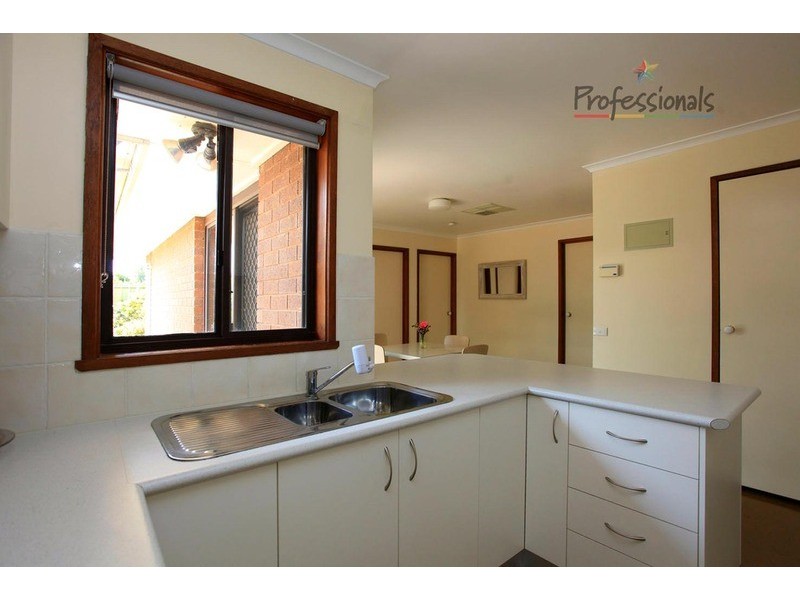 7 Aberdeen Drive, Wodonga VIC 3690