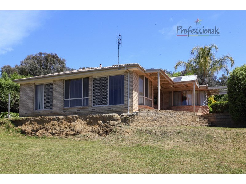 12 Grandview Terrace, Albury NSW 2640