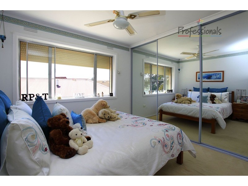 7 Lees Crescent, Bellbridge VIC 3691