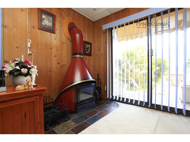 7 Lees Crescent, Bellbridge VIC 3691