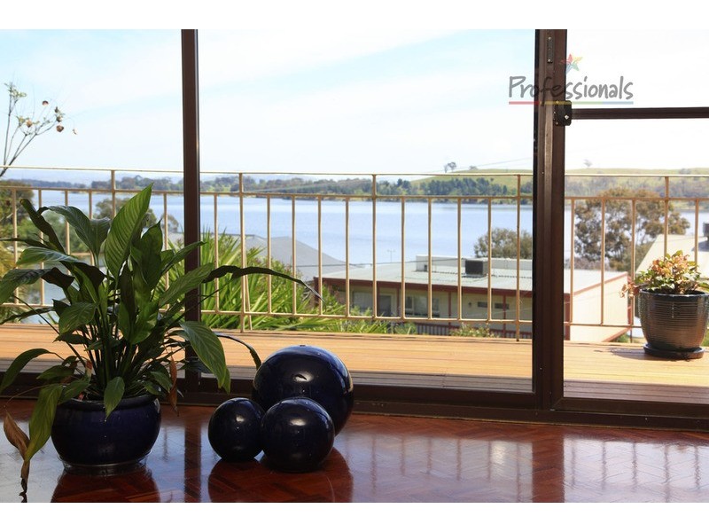 7 Lees Crescent, Bellbridge VIC 3691