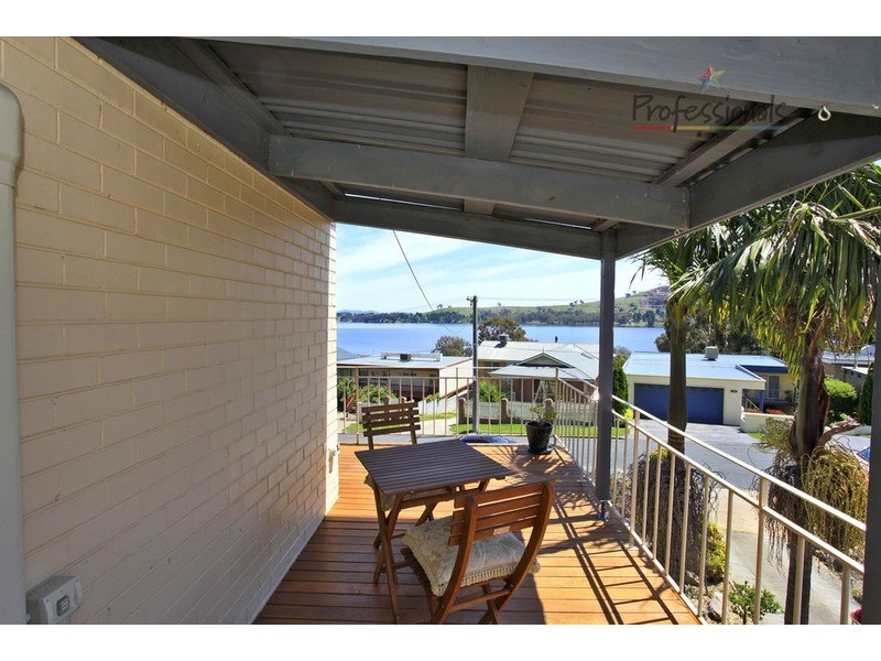 7 Lees Crescent, Bellbridge VIC 3691