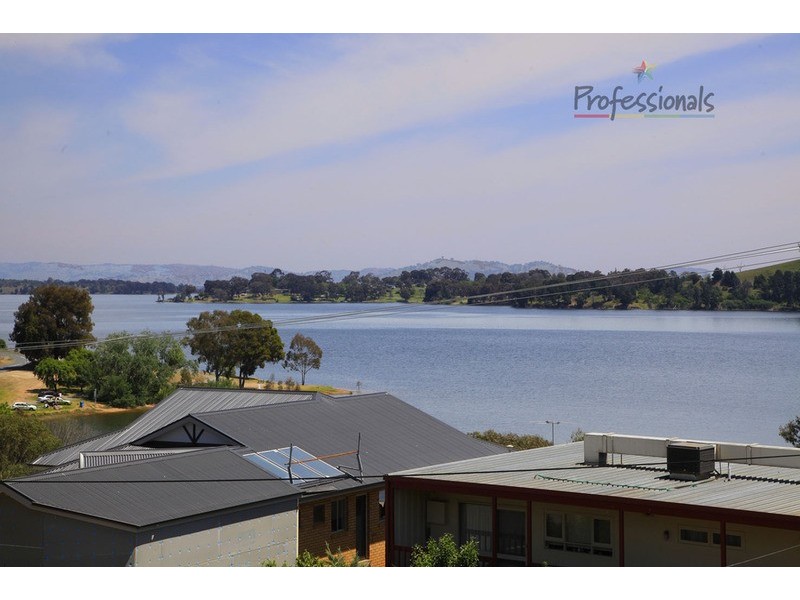 7 Lees Crescent, Bellbridge VIC 3691