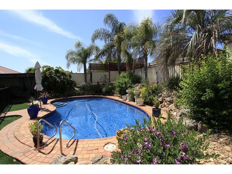 7 Lees Crescent, Bellbridge VIC 3691