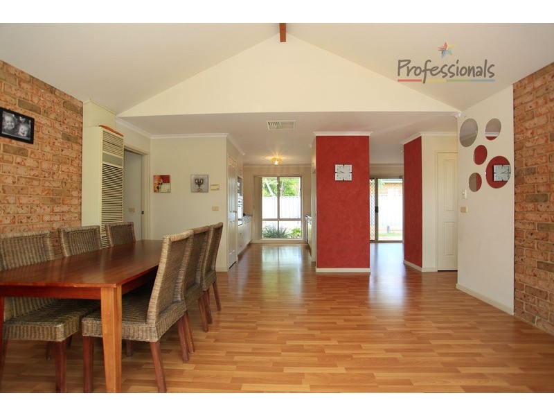 12 Delatite Court, Wodonga VIC 3690