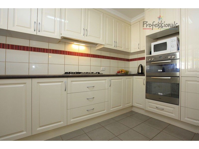 31 Michelle  Drive, Kiewa VIC 3691