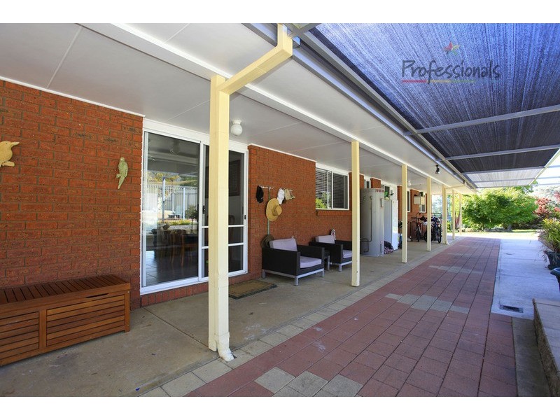 31 Michelle  Drive, Kiewa VIC 3691