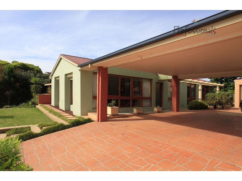 8 Mirabelle Court, Wodonga VIC 3690