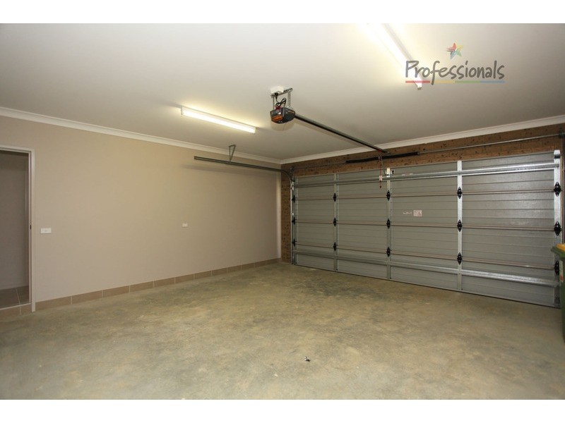4 Blackburn Close, Wodonga VIC 3690