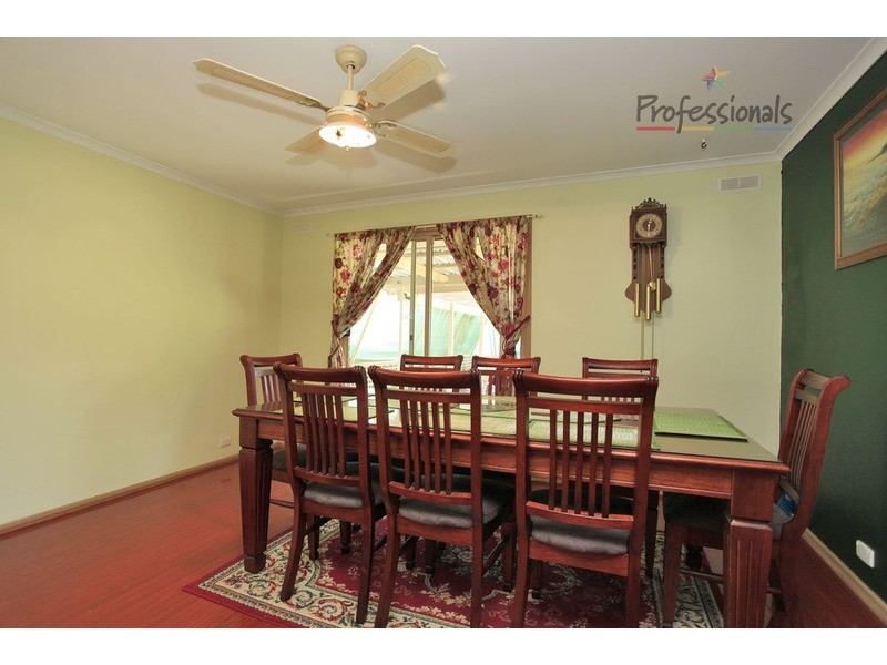 12 Donelly Avenue, Wodonga VIC 3690