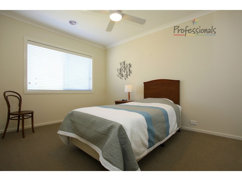 6 Blue Bonnet Way, Wodonga VIC 3690