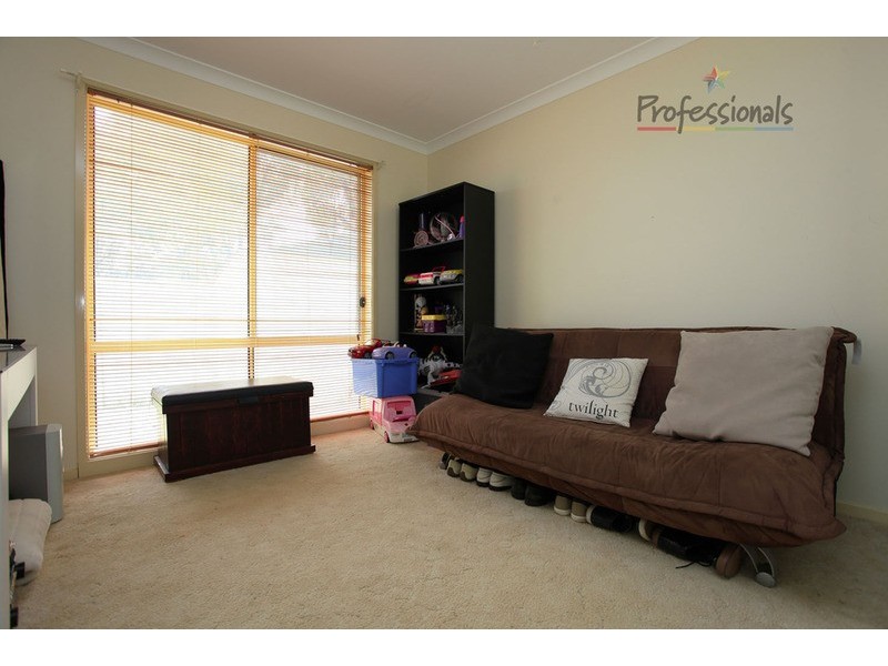 4 Alkira Court, Lavington NSW 2641