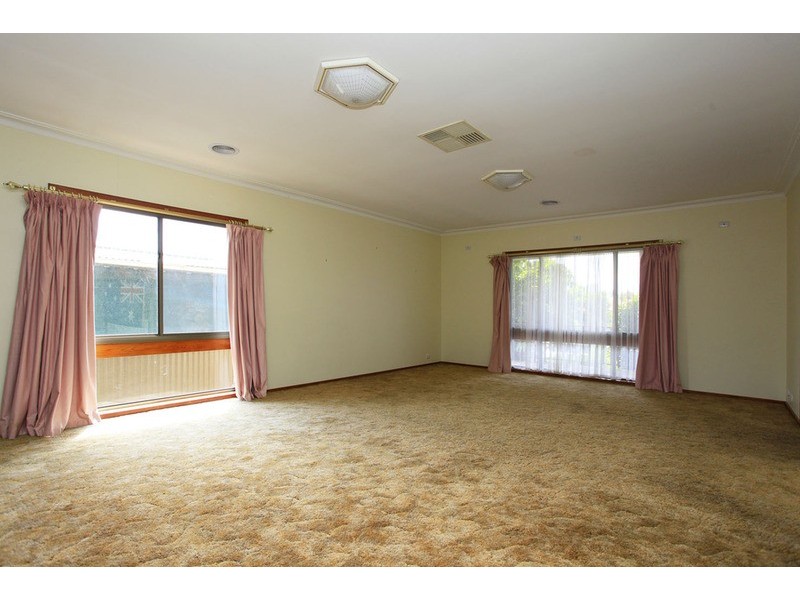 7 Gayview Drive, Wodonga VIC 3690