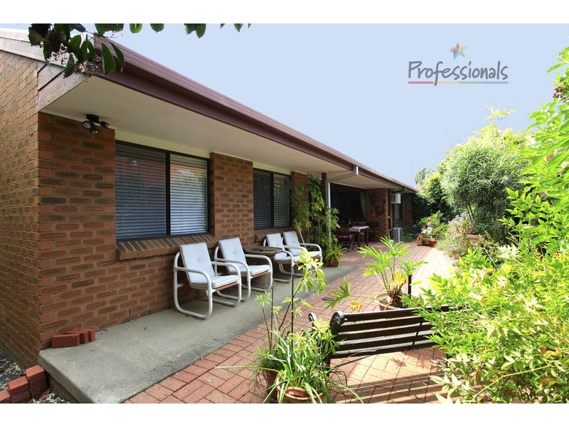 2/8 McMahon Place, Wodonga VIC 3690